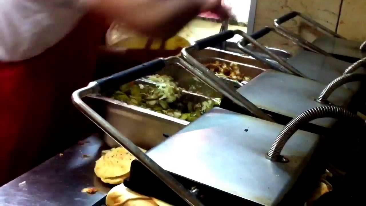 Amrit Kebab - syrian migrant workers in Poland - warsaw