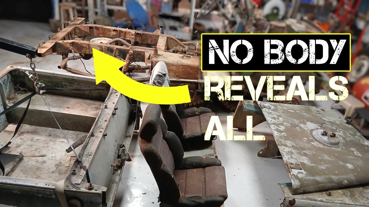 Taking the body off the Series Land Rover trialer ready for rebuild and restomod -  Dirtcheap4x4