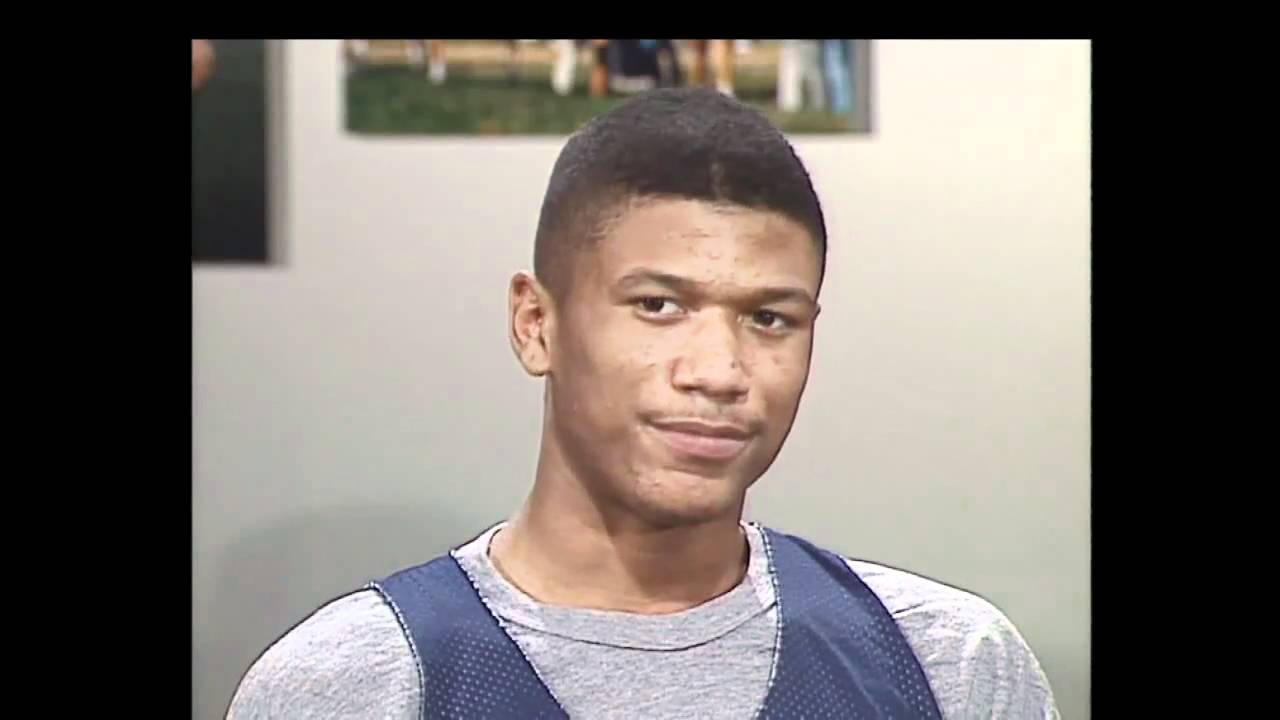 Flashback to 1991 The Fab Five Talk About Who's The Best Dunker & The Biggest Joker