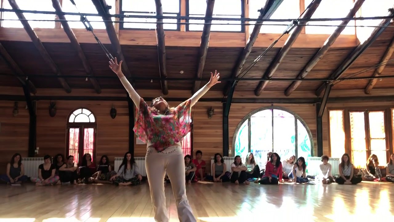 Veronica Toro - Extensión Máxima - Biodanza