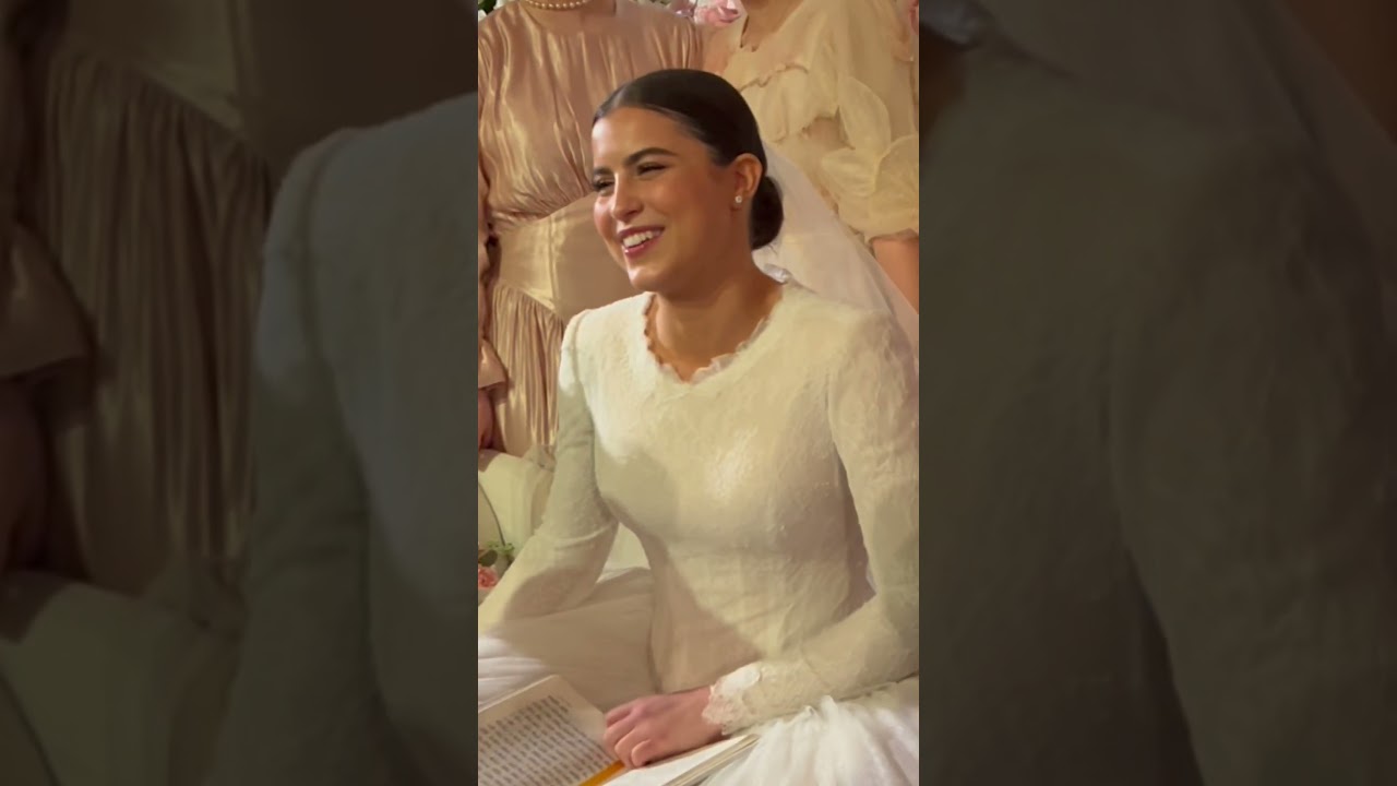The moment Chassidic ￼bride and groom see each other after seven days of separation