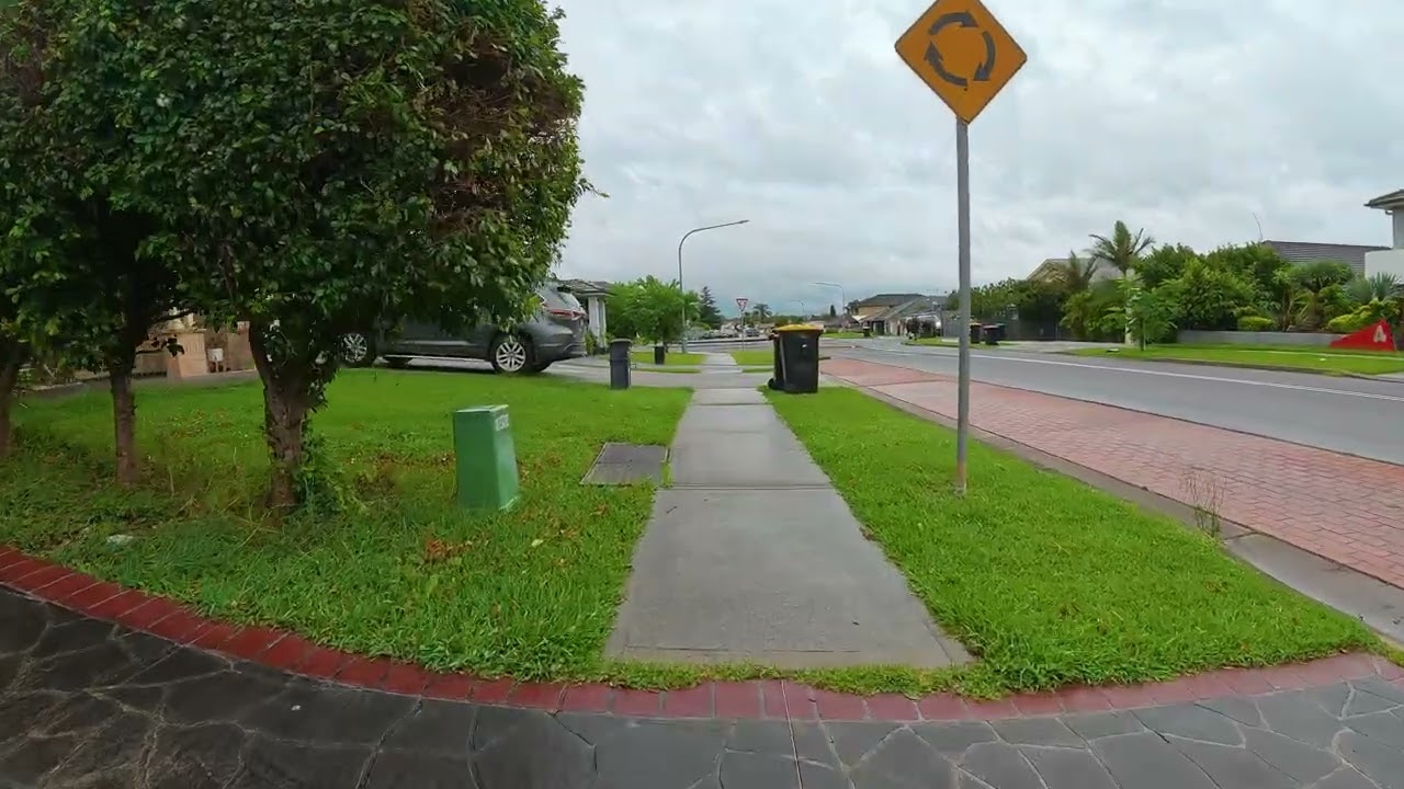 Liverpool City NSW | Hoxton Park Morning Walk | 01