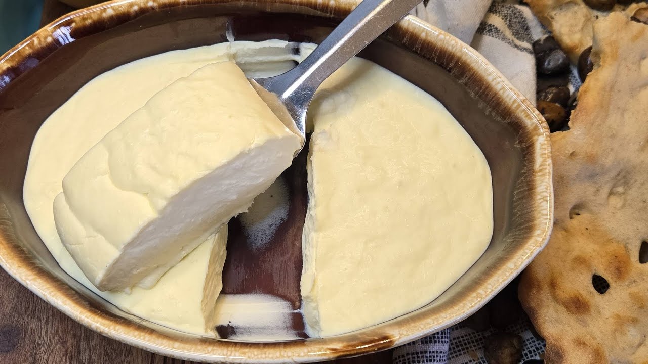 Homemade Kaymak vs. Store-Bought: Is It Worth the Trouble?