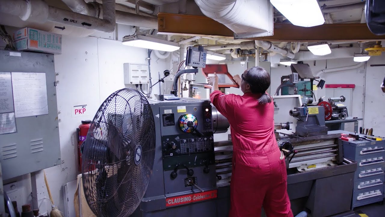 Navy Machinery Repairman &ndash; MR