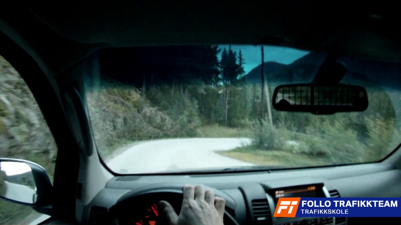 Follo Trafikkteam lærer deg blikkbruk i svinger