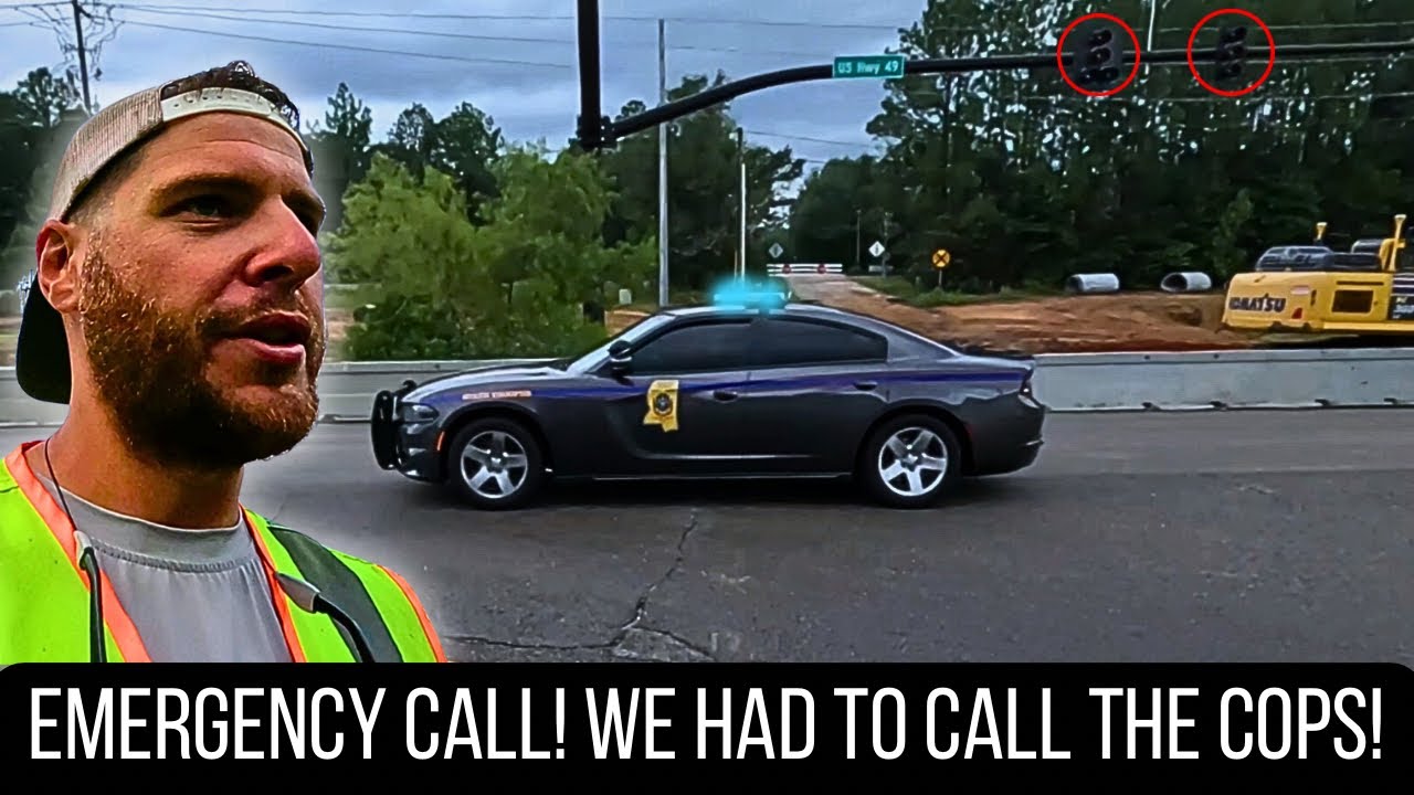 Emergency Call! Construction Work Took Out The Traffic Lights!