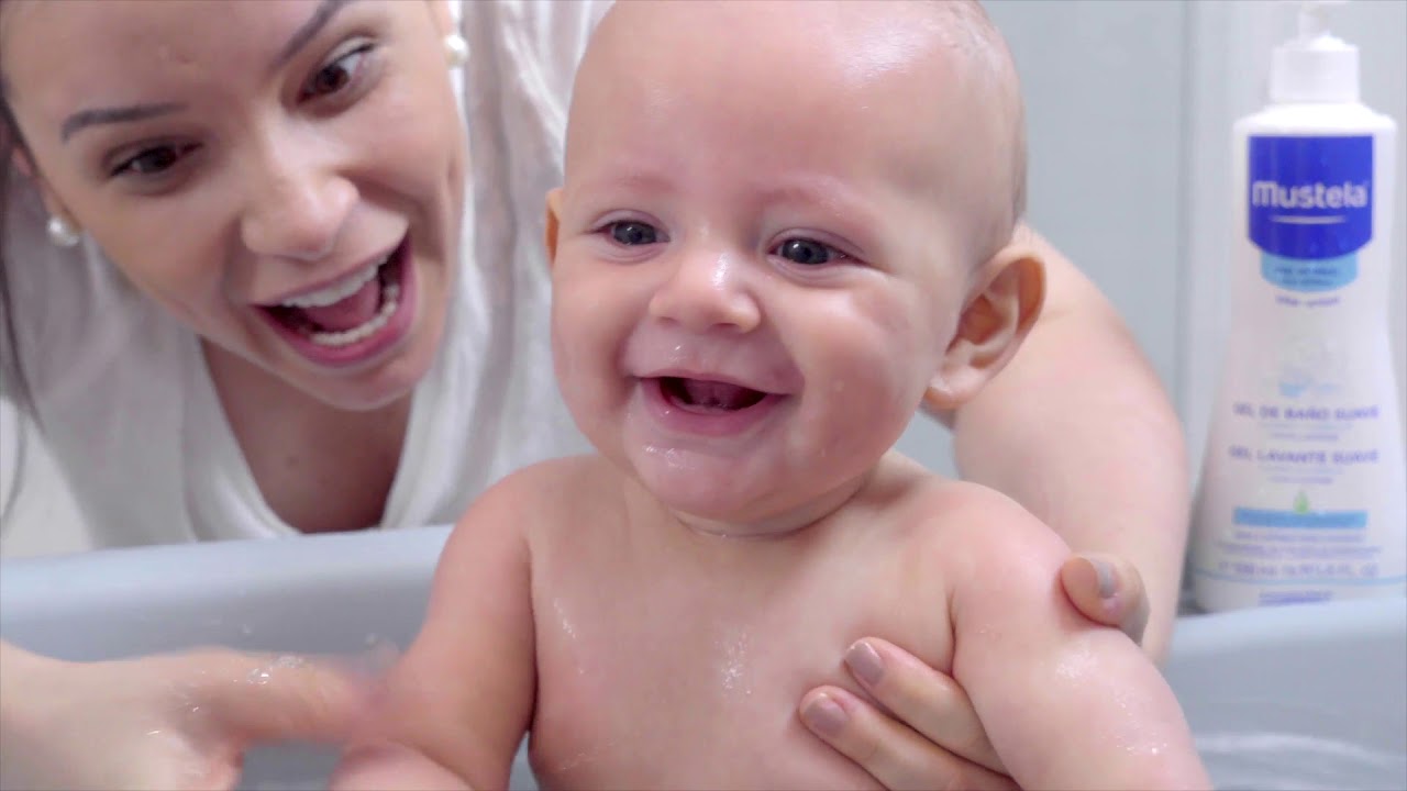 ROTINA DO BANHO do BEBÊ! (: