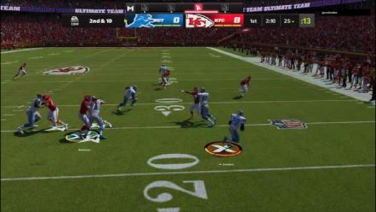 EA Madden NFL 22 - Bo Knows Barry Sanders Trucking