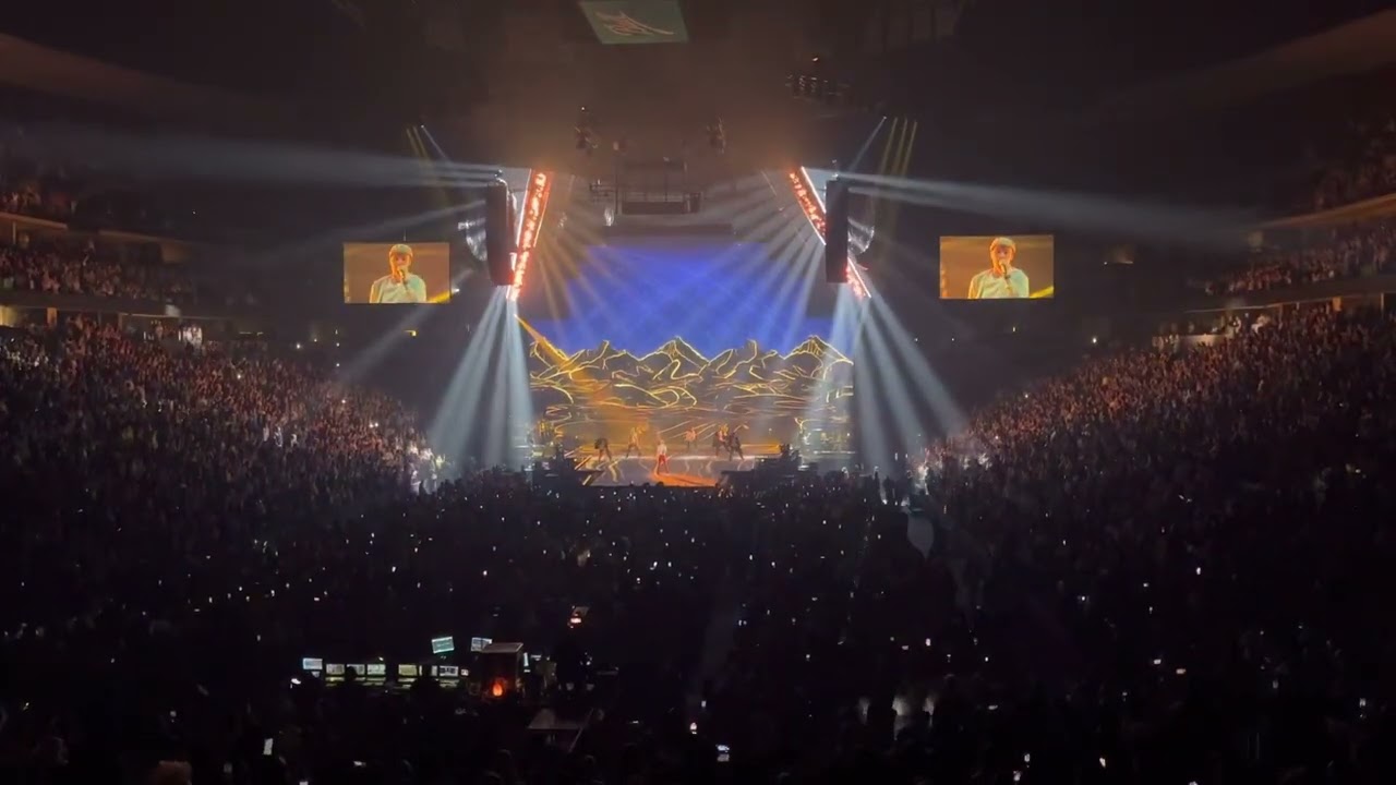 Justin Bieber - Where Are Ü Now (live at Ball Arena 2022)