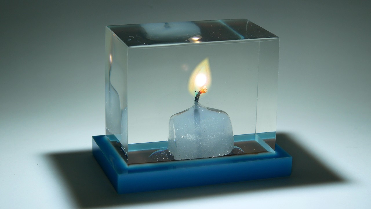 I created Burning Ice CANDLE in Epoxy Resin  DIY a Simple Way / RESIN ART