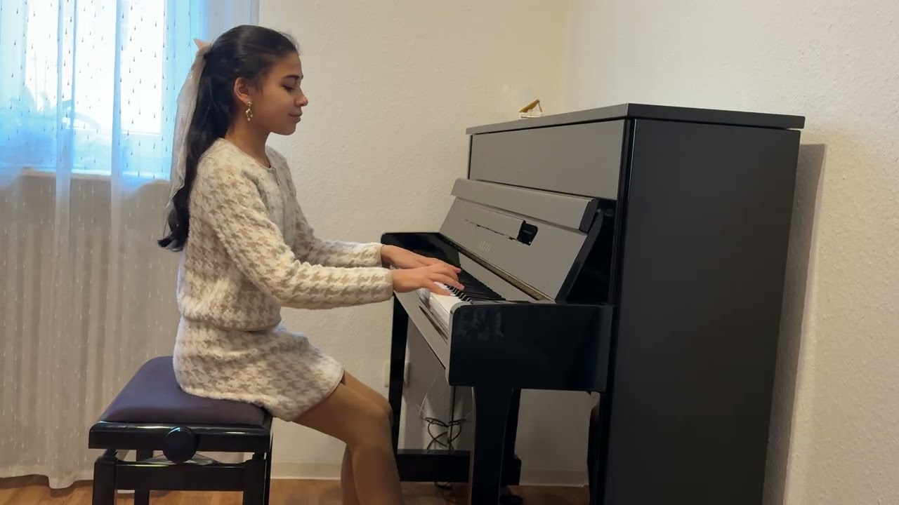 A Giddy Girl – Jacques Ibert | Piano Piece