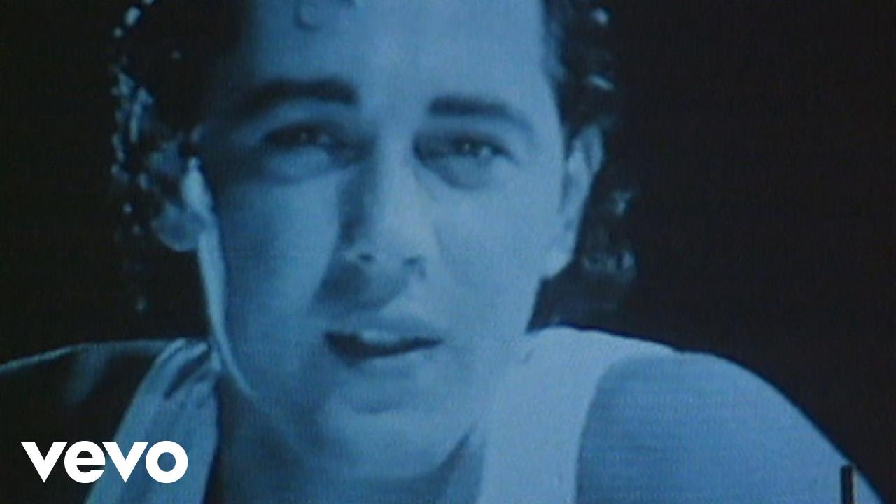 Luca Carboni - Vieni A Vivere Con Me (Videoclip)