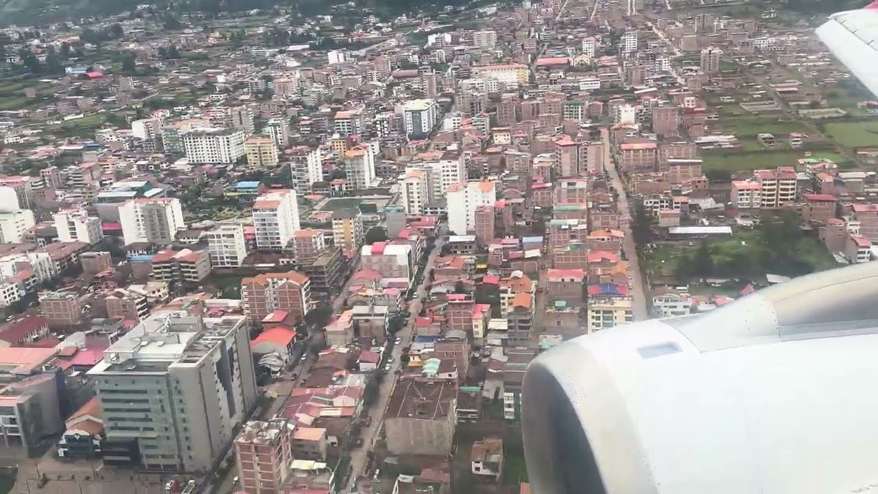 LATAM Airlines Airbus 320 Lima to Cusco