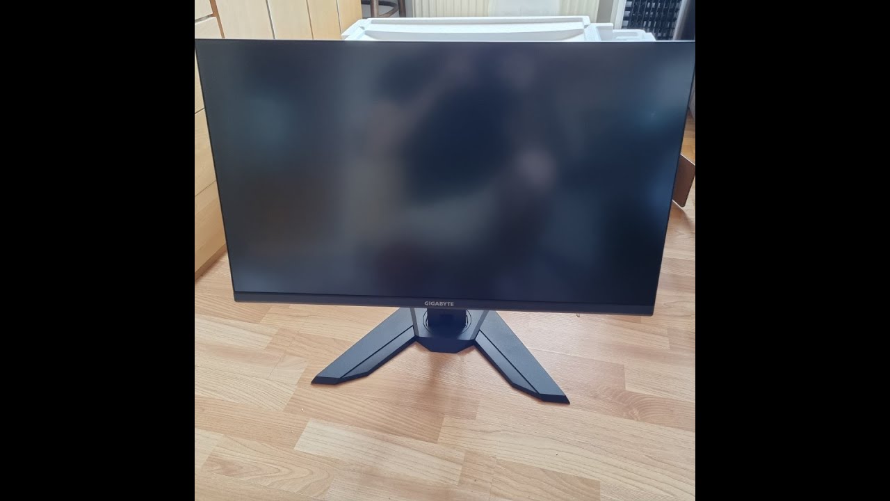 Gigabyte M32Q  Unboxing,   Mini Review,  KVM setup