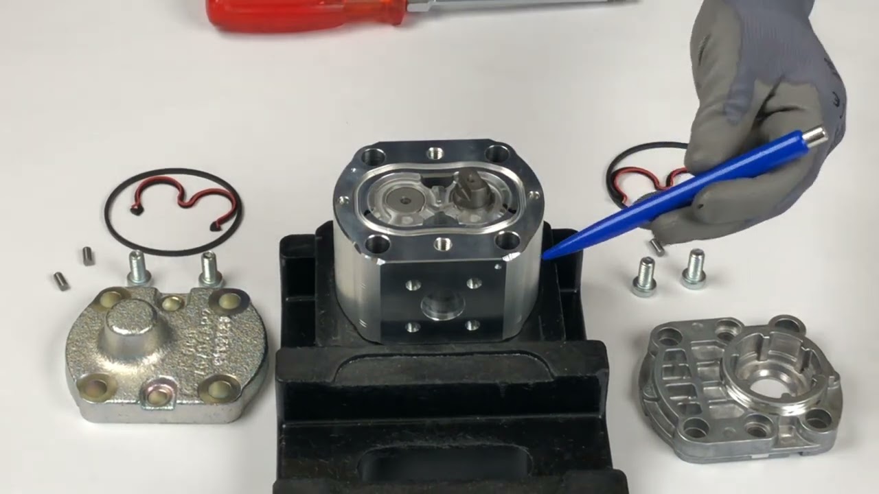 [EN] Bosch Rexroth: External gear pump - CKD - Conversion from CCW to CW rotation