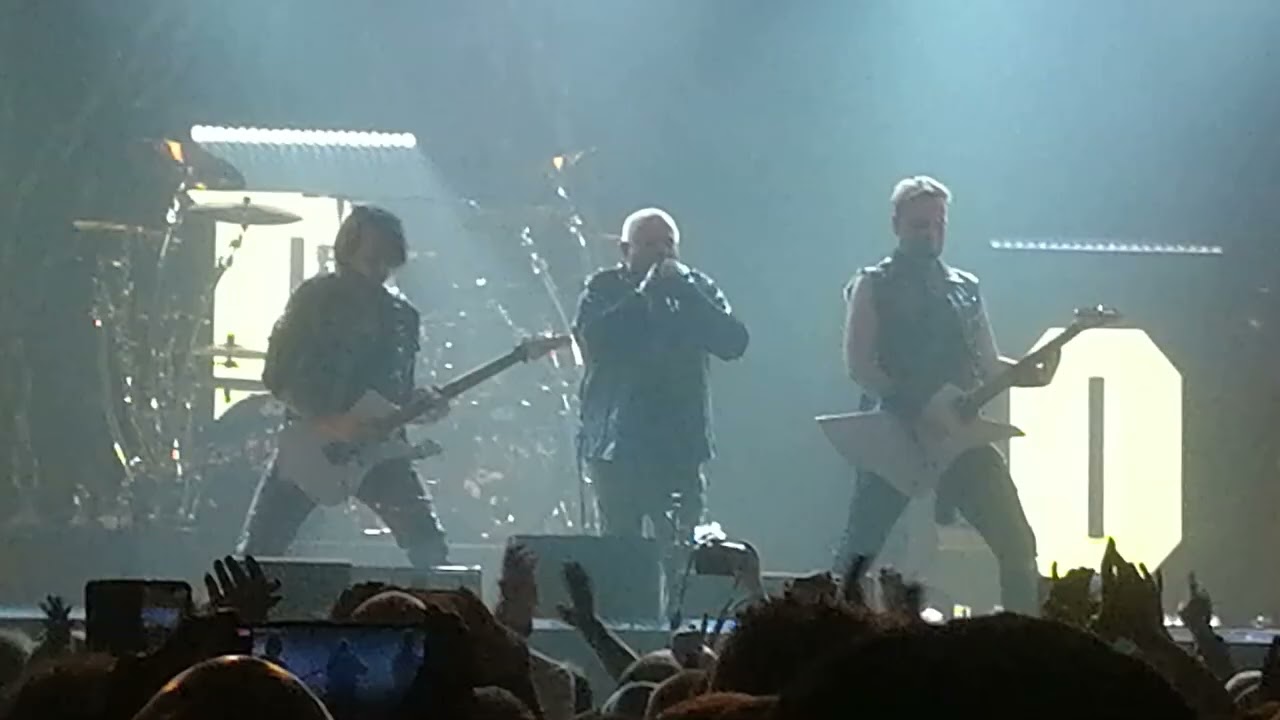 U.D.O ~ Game Over Tour : koncert (Show's 96%) live at Budapest : barba negra