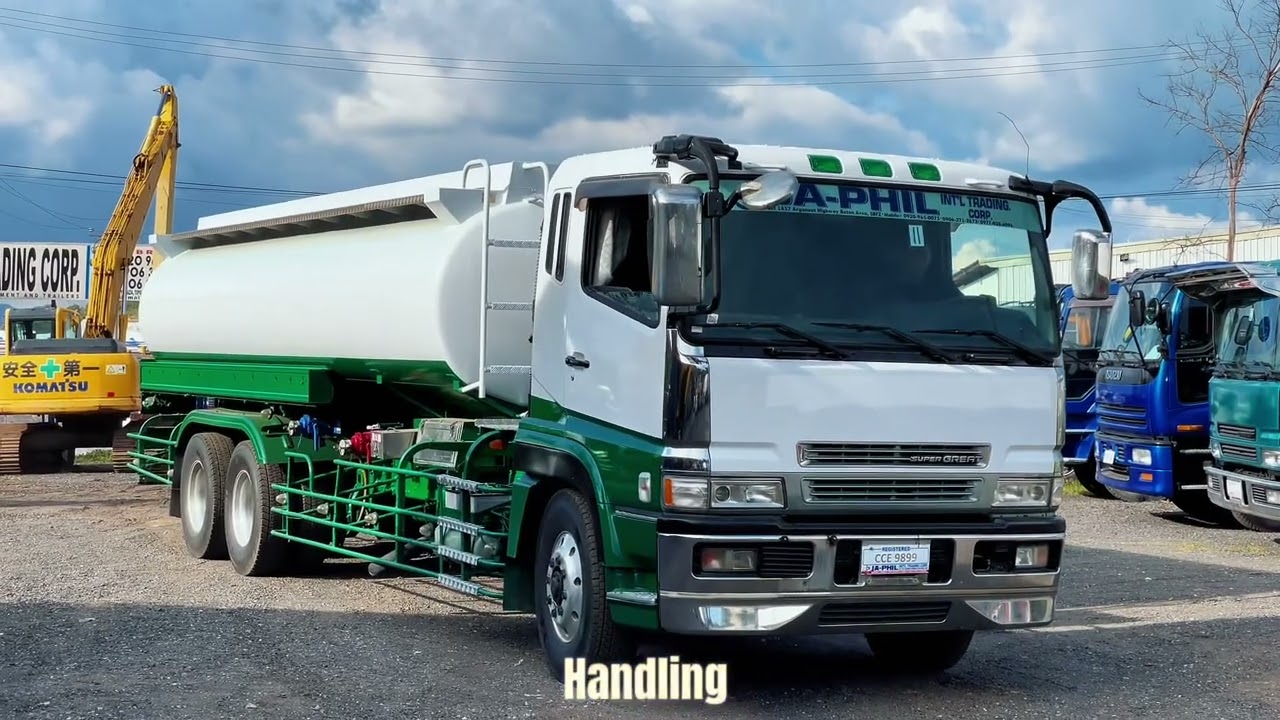 MITSUBISHI FUSO SUPERGREAT 20KL Fuel Tanker