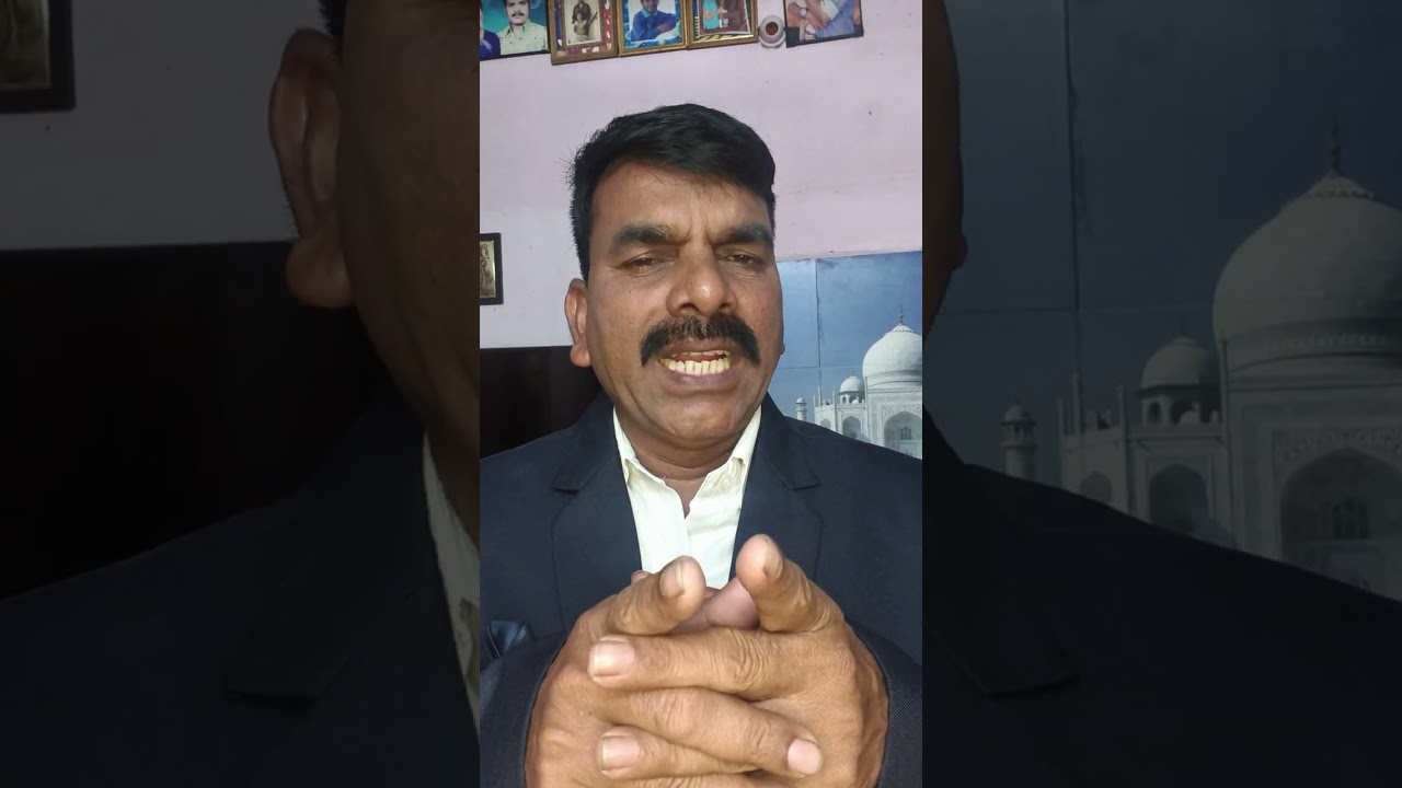 சாக்கடையில் சாலையோர தள்ளுவண்டி வியாபாரிகளுக்கு கடை கட்டி கொடுக்கிறோம் அதற்கு தடையாக இருப்பது நகராட்