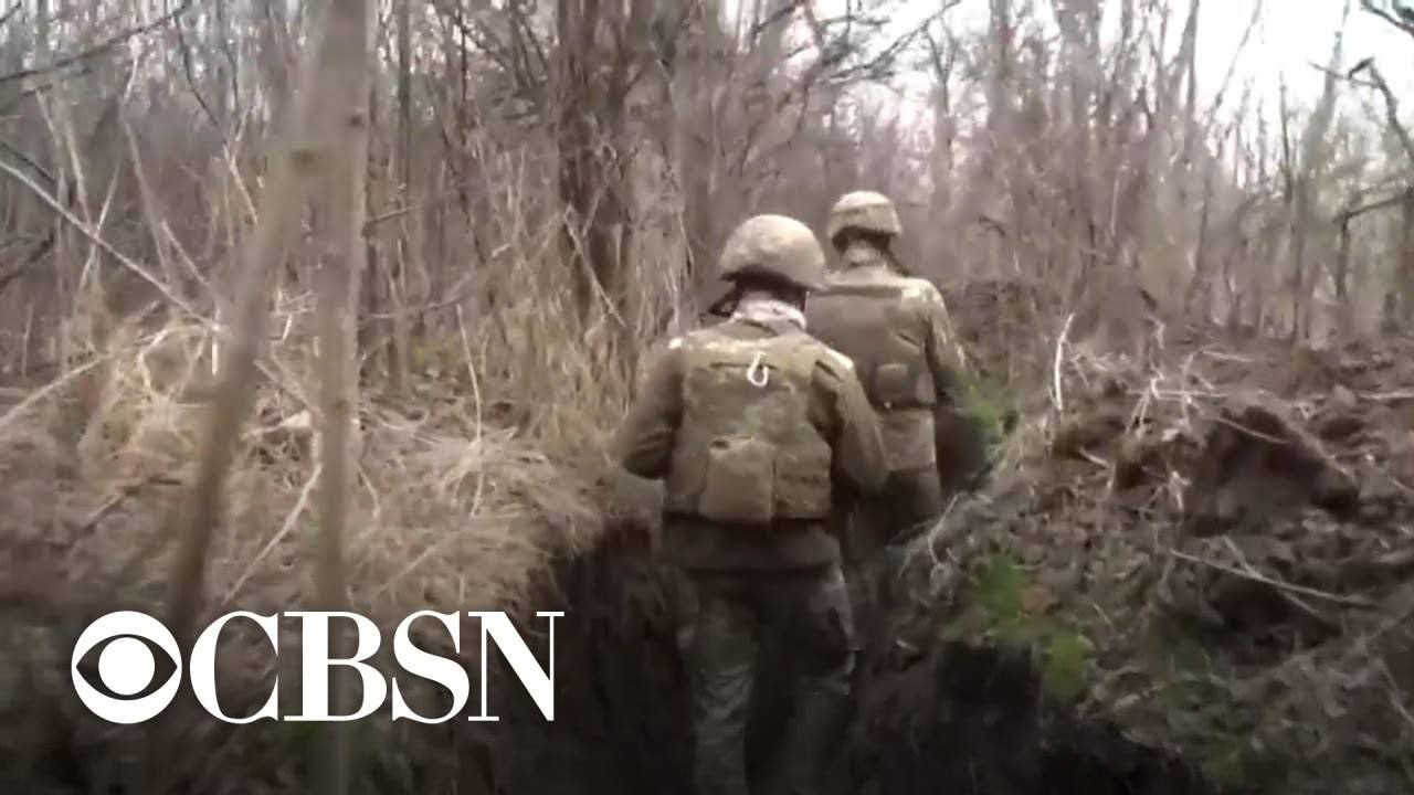 Tensions rise between Ukraine and Russia as forces gather along border