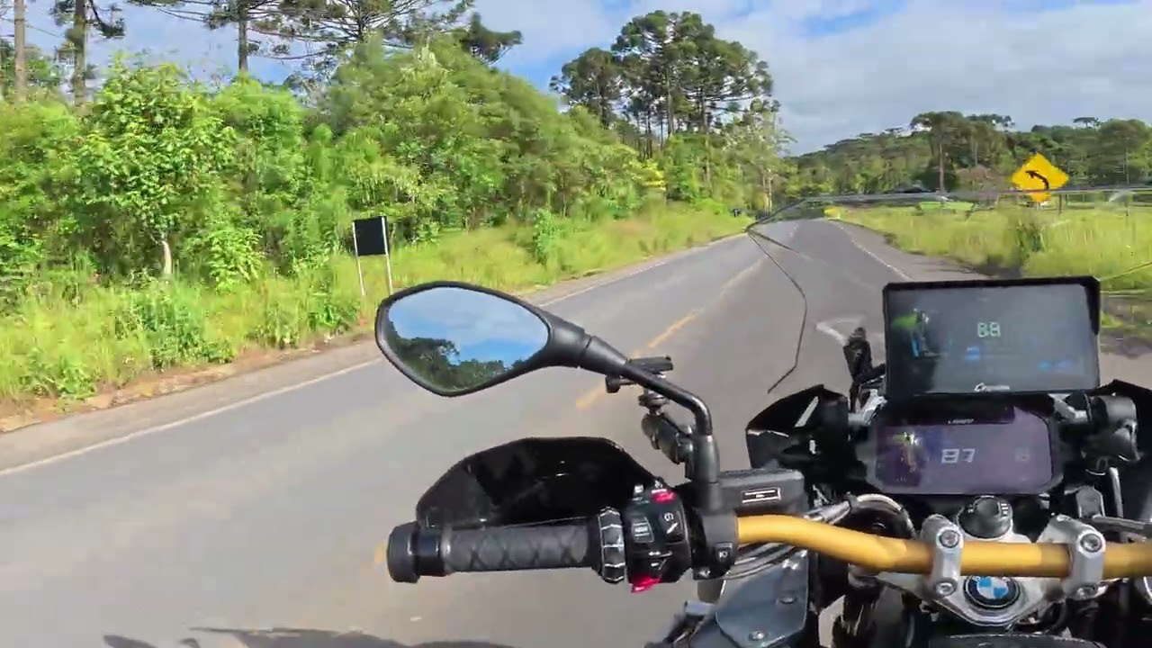 Passeio a Cachoeira V&eacute;u da Noiva e Container da Serra