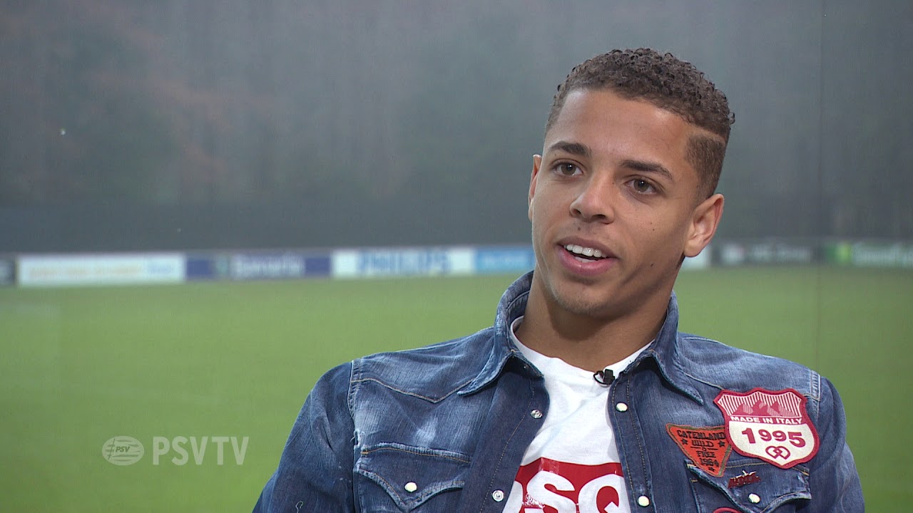 PSV TV: Justin Lonwijk