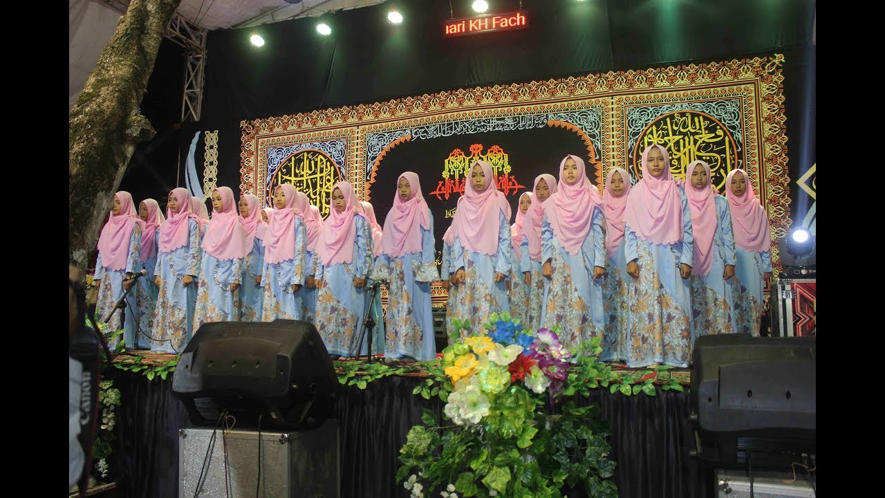 Prosesi Khataman Juz 'Amma Putri Ponpes Al Faqih Selo 2018