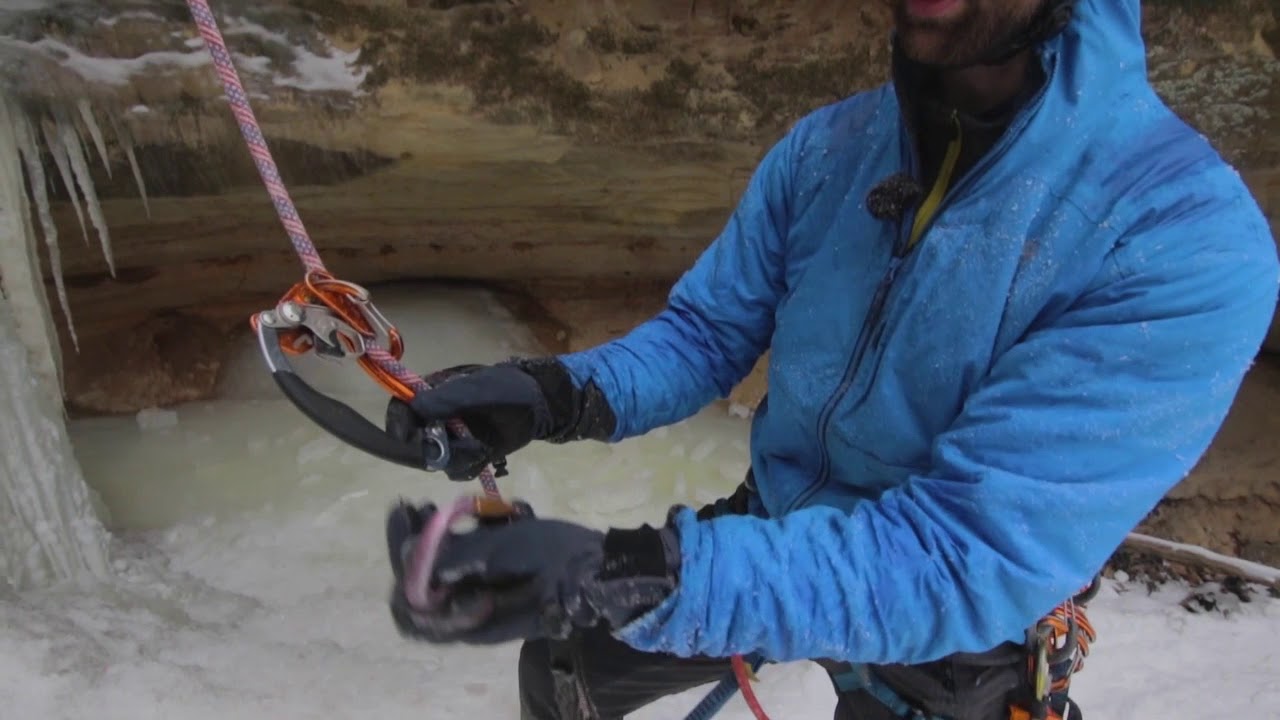 How to Ascend a Rope