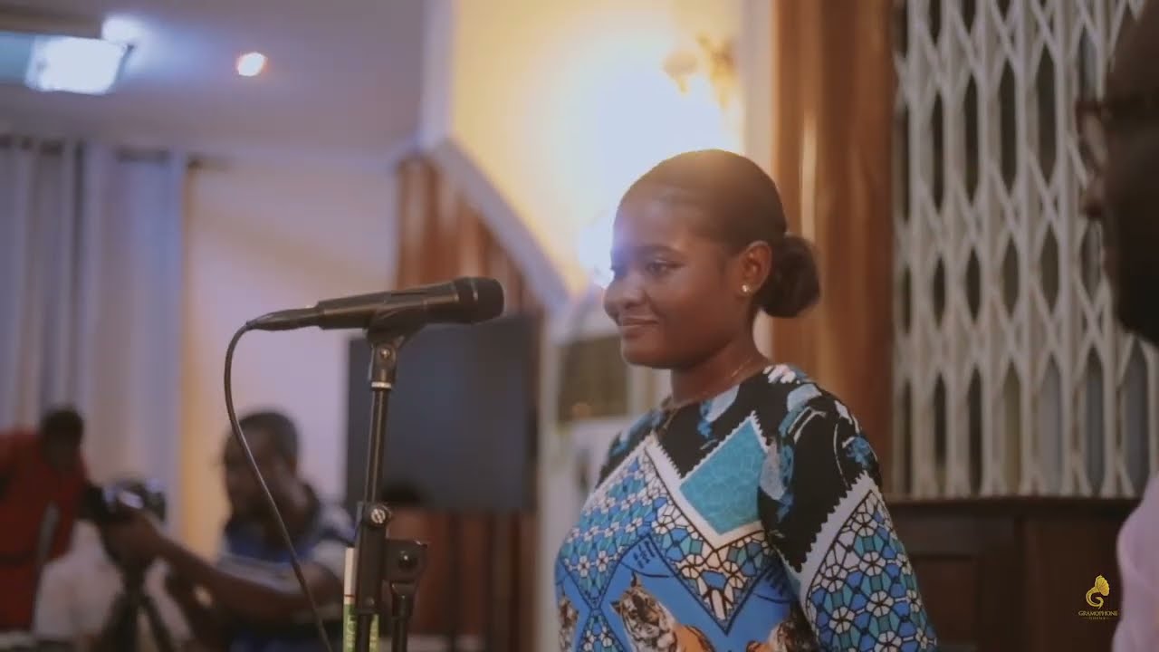 Yen Mpaebo - Gramophone Chorus