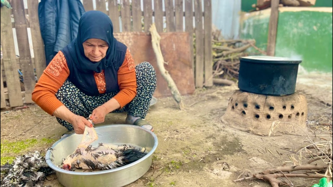 EN LEZZETLİ SOĞAN DOLU KÖY TAVUĞU İFTAR YEMEĞİ | KÖYDE GÜNLÜK YAŞAM