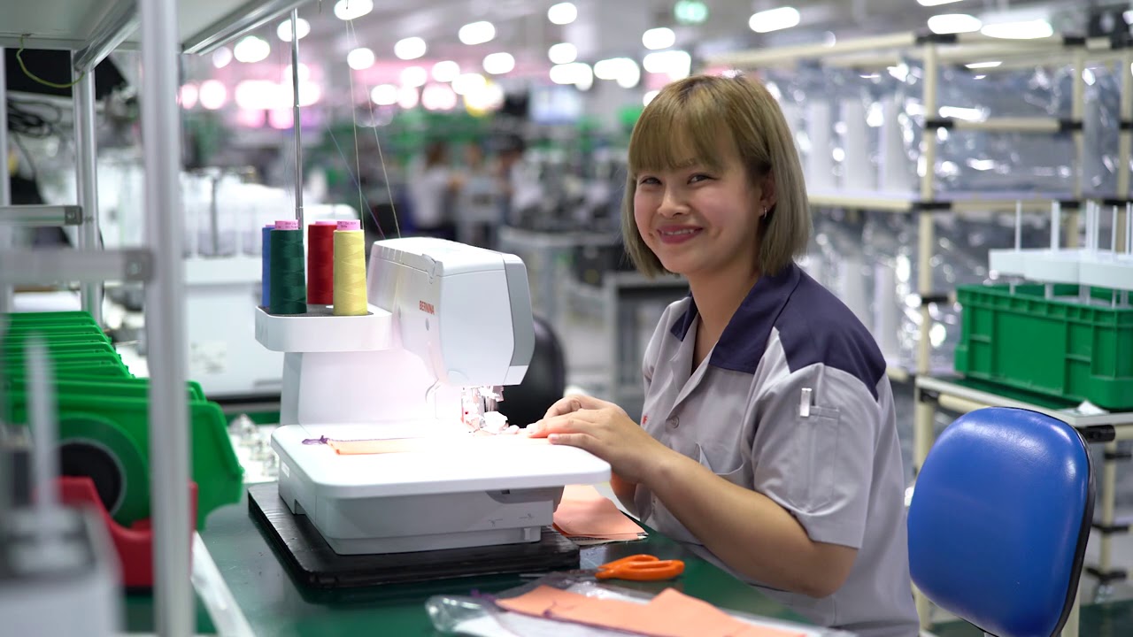 It's a BERNINA! Developing and manufacturing the revolutionary L 890 and L 850 overlocker