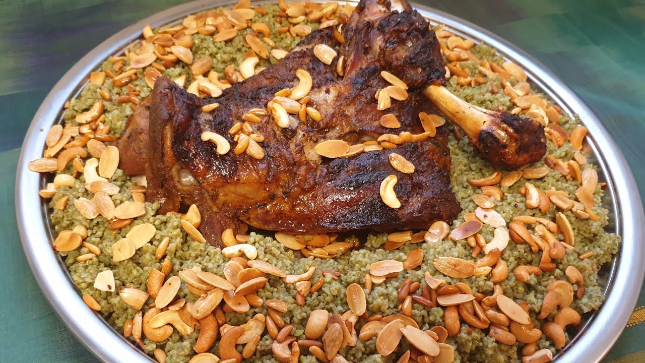 Frikeh mit geräucherte Lammschulter
