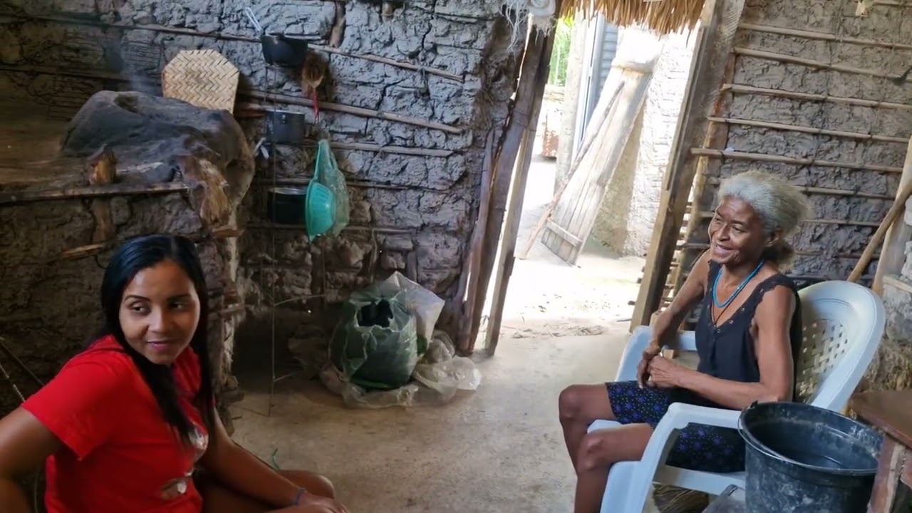UMA RÁPIDA VISITA A CASA DA DONA MARIA DOS PÁSSAROS 