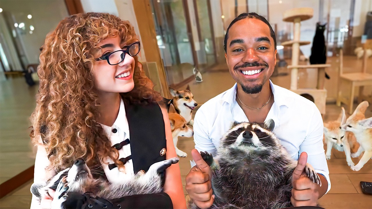 I Took Bonnie To An Exotic Animal Cafe