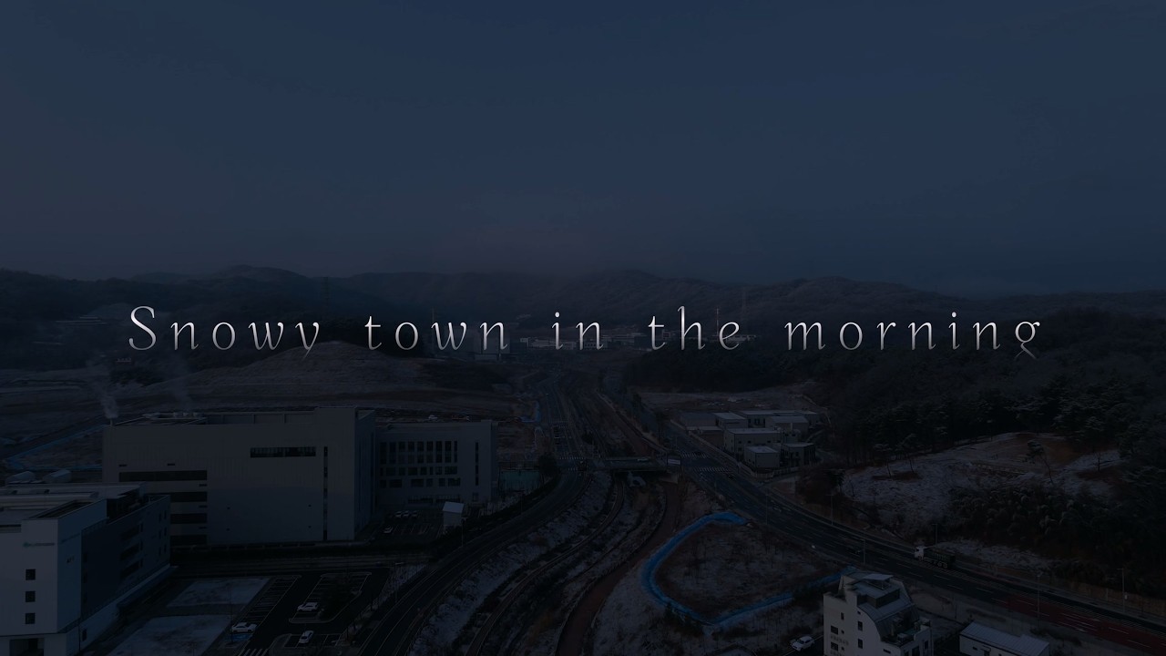 [4K UHD] Snowy town in ther moning | DJI NEO 2