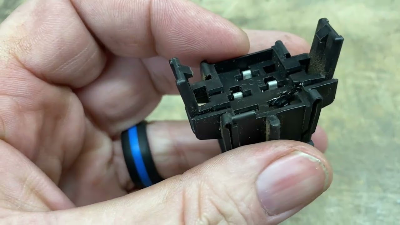 2001 Jeep Wrangler HVAC blower motor switch/connector repair