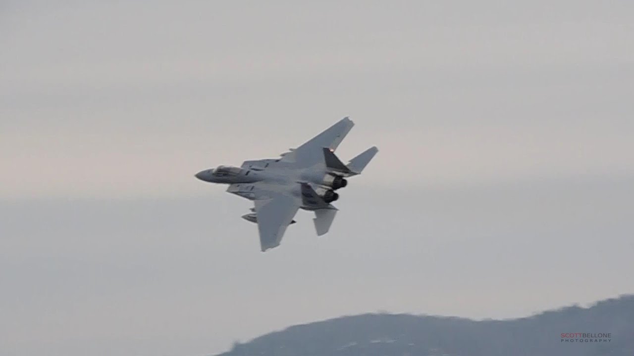 Twenty-one low approaches of six F-15 Eagles
