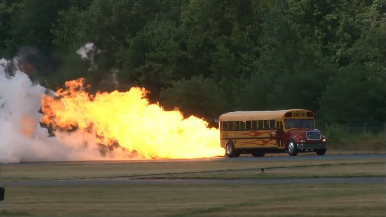 2014 Greenwood Lake Airshow - Jet Powered School Bus