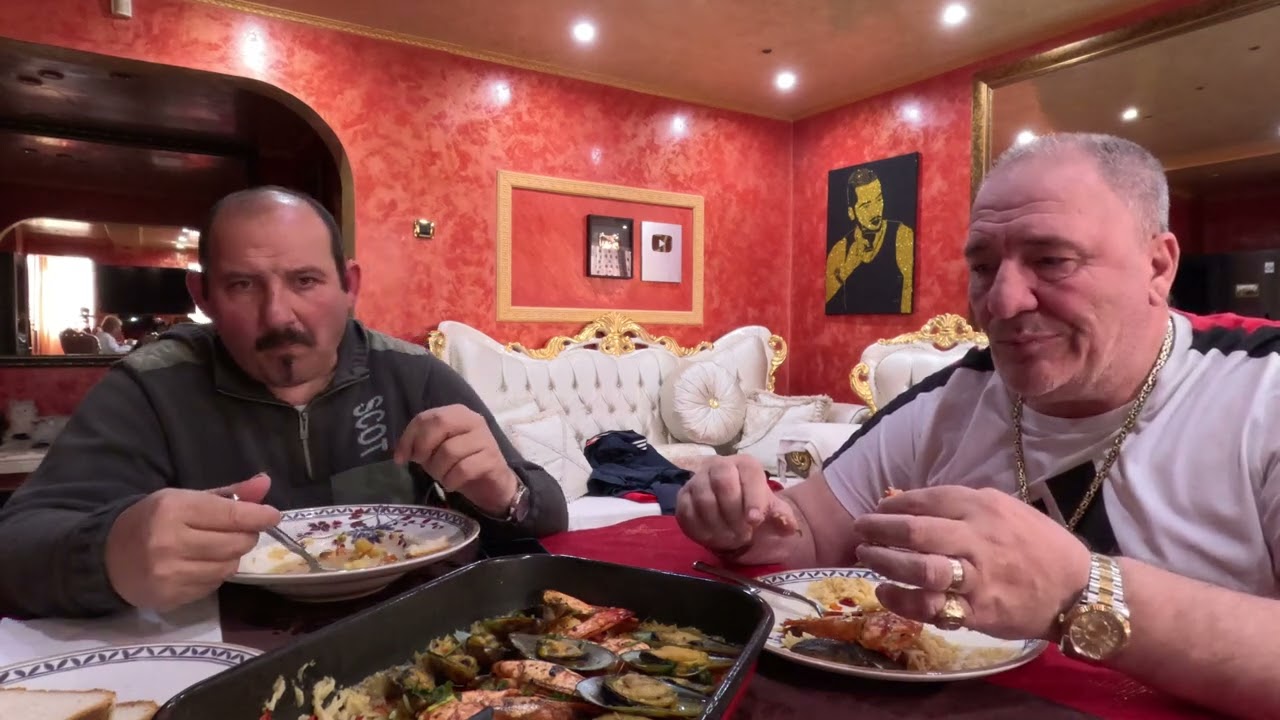 POMPIERU PE MOFLAIALA