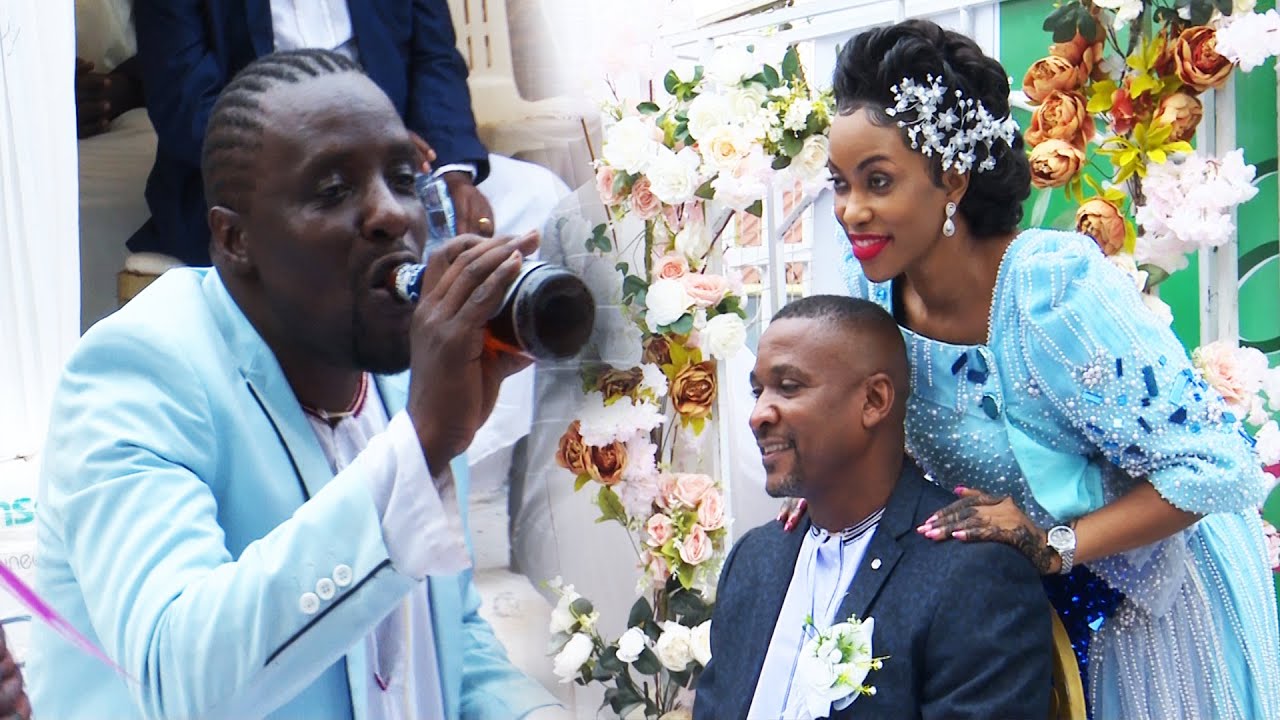 Amooti aywede beer wa Bako ku Kwanjula kwa DJ Messe Bontwe