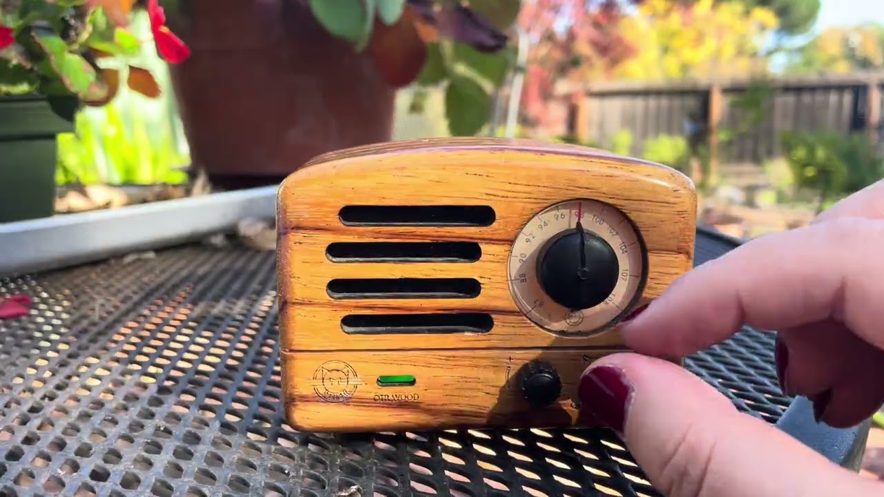 Обзор Bluetooth-колонки Muzen OTR Wood | Винтажное FM-радио с высококачественным звуком