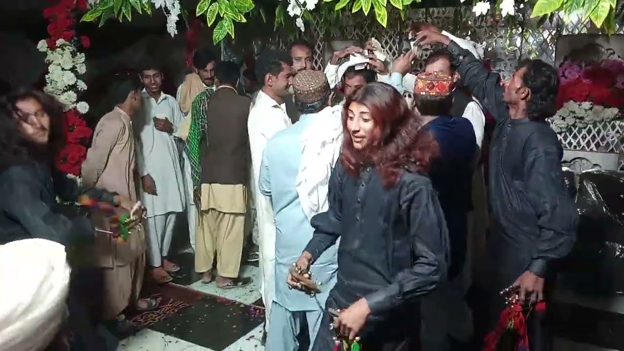 Step1 Dhol jhumer dhol been Sraiki dhol dance es nay kamaal kar di saraiki HD