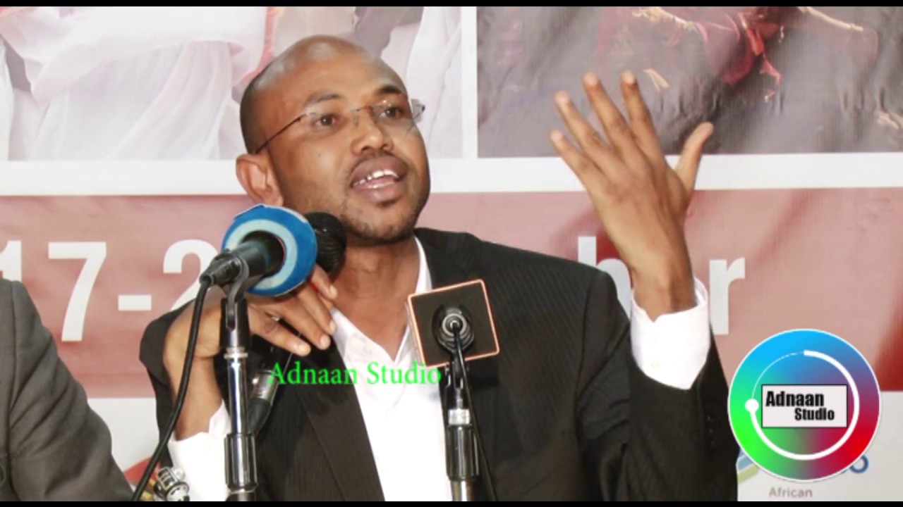 Xasan Daahir Weedhsame iyo Taarikhdiisa Nololeedkisi