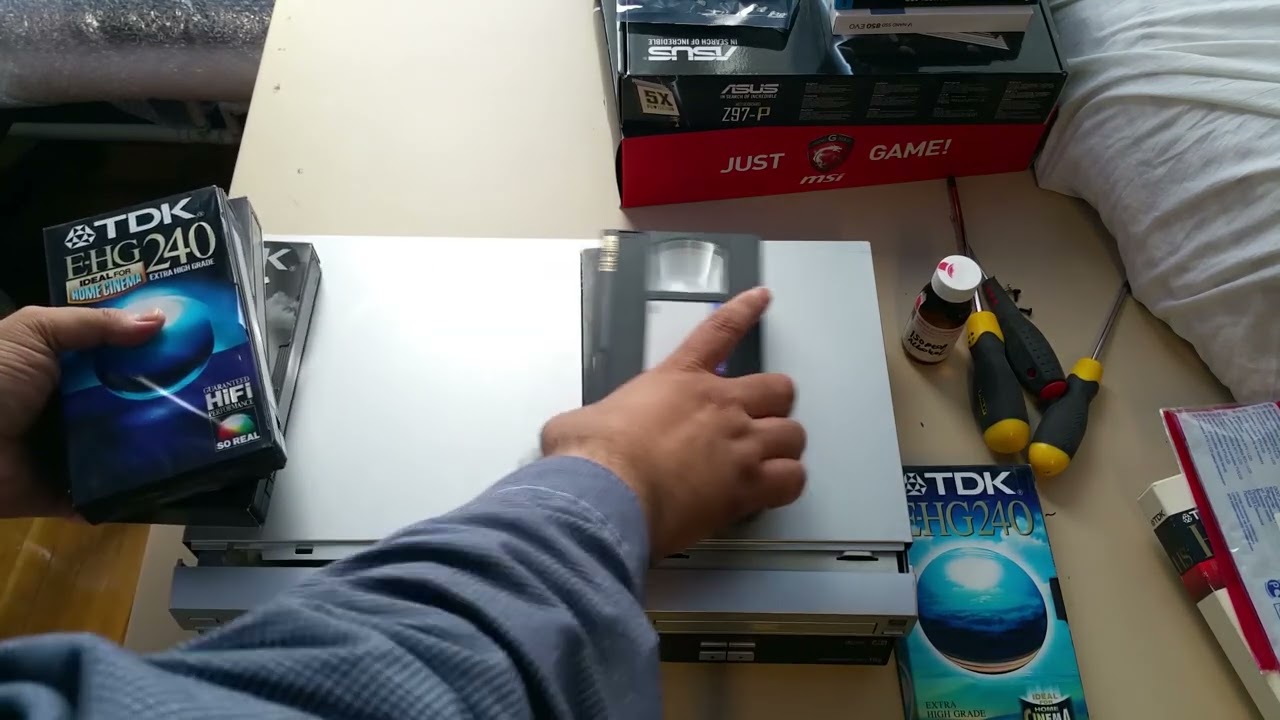 RETRO   VHS rekorder és kazetta típusok