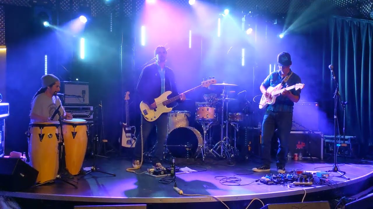 Tommy Guerrero - At the Circles Edge - 23 04 2022 - live Huize Maas Groningen