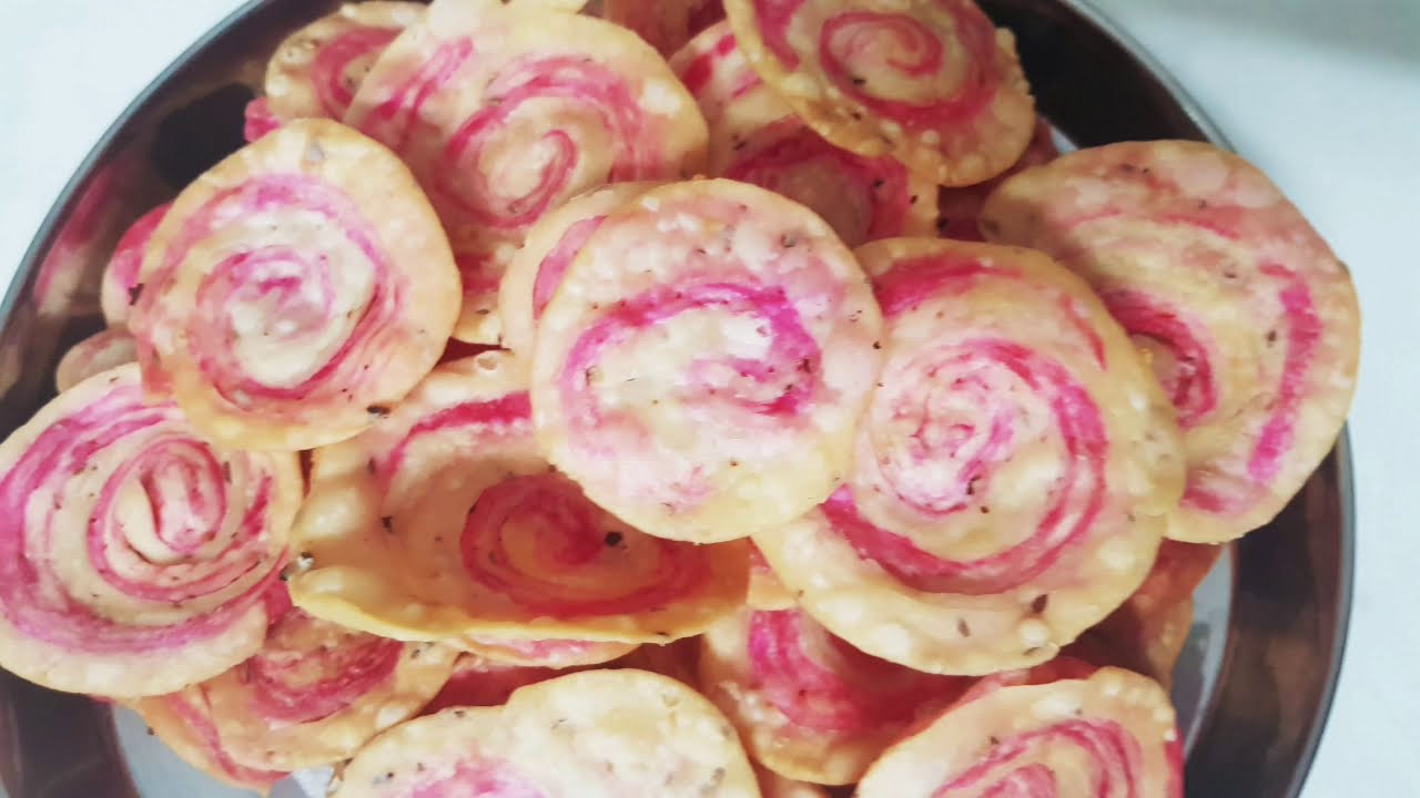 #Crispy double layer colorful Mathri # Do rango wali khasta tasty Mathri #Diwali snacks #mathri