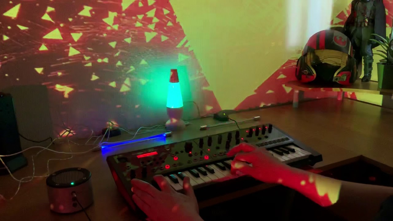 Roland JD-XI - Chillied Electronica