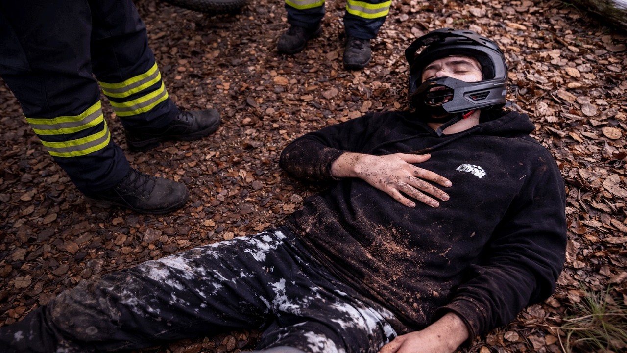 ÉNORME CRASH EN VTT FREERIDE !!!