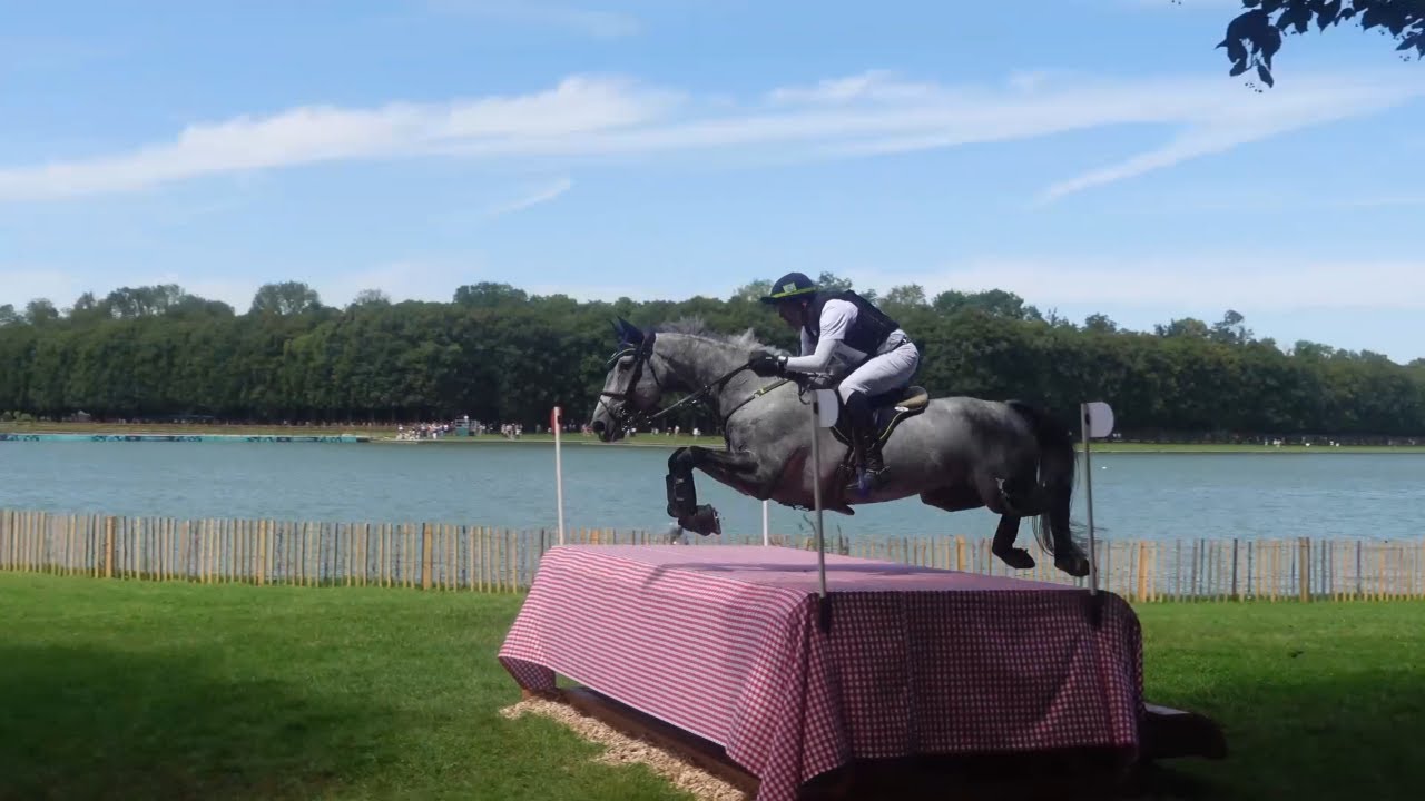 JO PARIS 2024 Ep 1 : EQUITATION EPREUVE DE CROSS