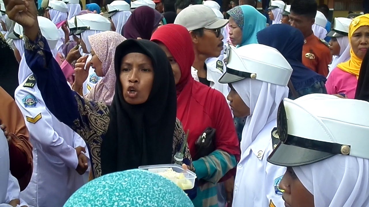 PROSESI PELANTIKAN TARUNA TARUNI SMK NEGERI 1 GEBANG CIREBON 2017 1