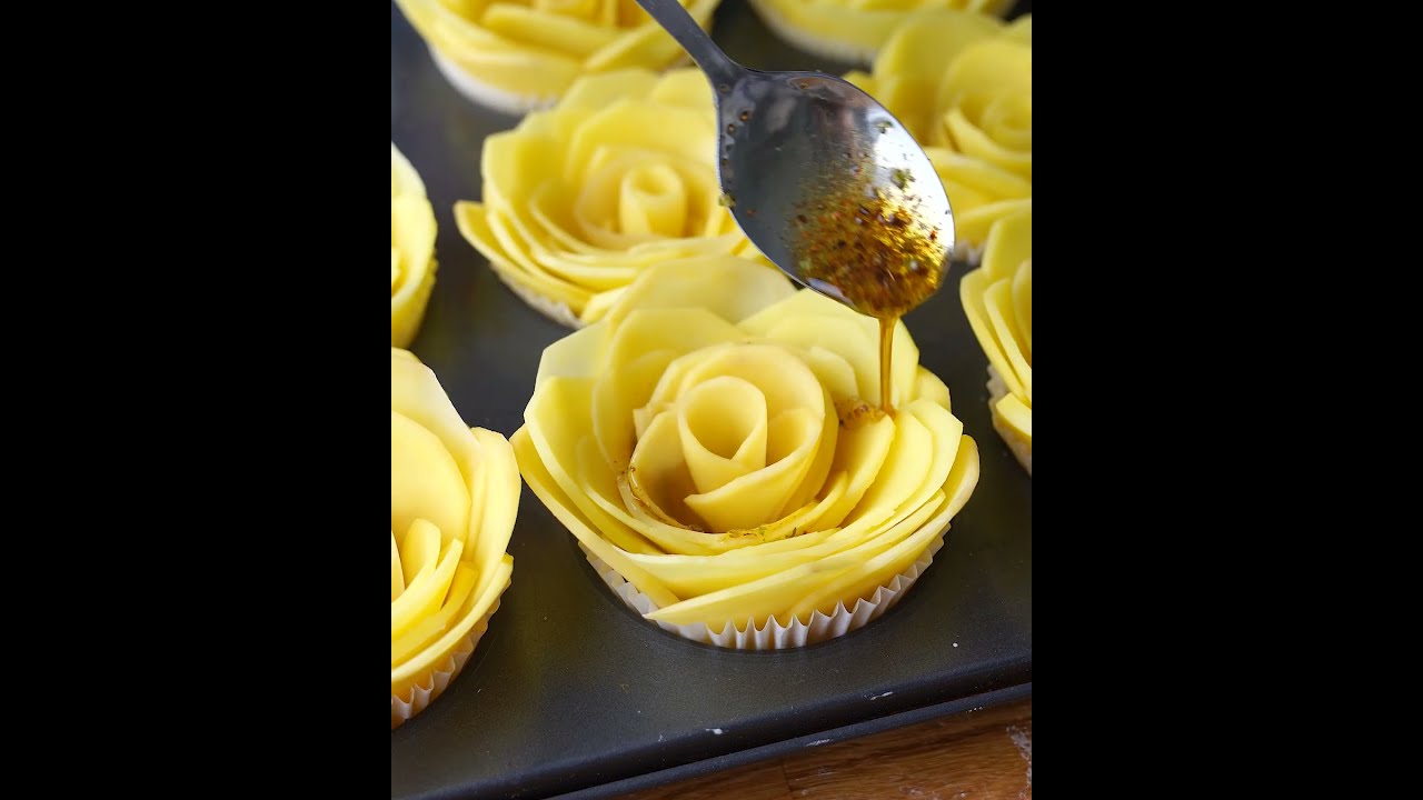 Spicebar Kartoffelrosen mit Quarkdip
